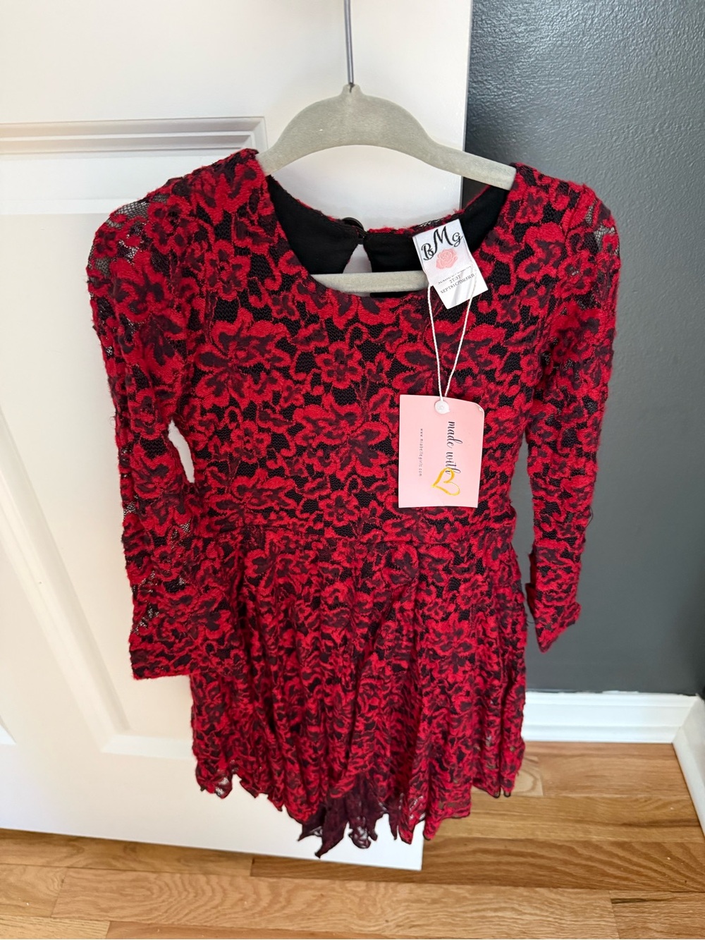 Mia Belle Girl NWT red and black toddler 2T/3T dress